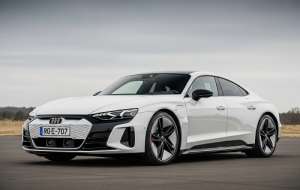 عملکرد آئودی RS E-Tron GT به طرز جنایتکارانهای دستکم گرفته شده عملکرد آئودی RS E-Tron GT به طرز جنایتکارانهای دستکم گرفته شده